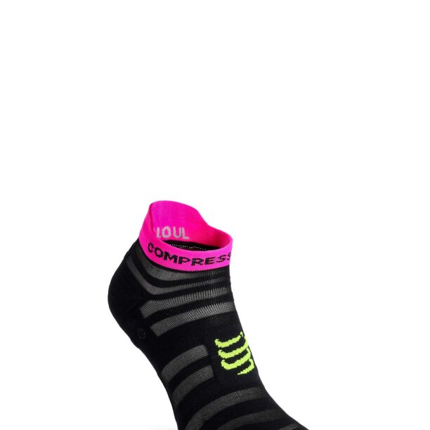 Șosete alergare Compressport Pro Racing Socks v4.0 Ultralight Run Low - black/safe yellow/neo pink preţ