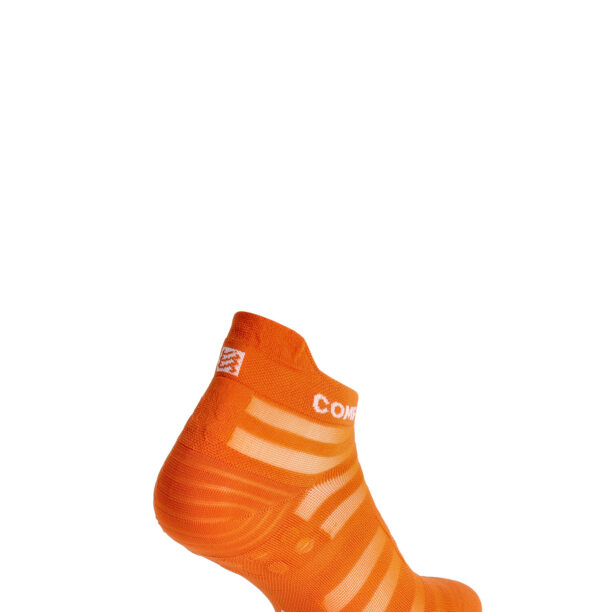 Șosete alergare Compressport Pro Racing Socks v4.0 Ultralight Run Low - fire/white preţ