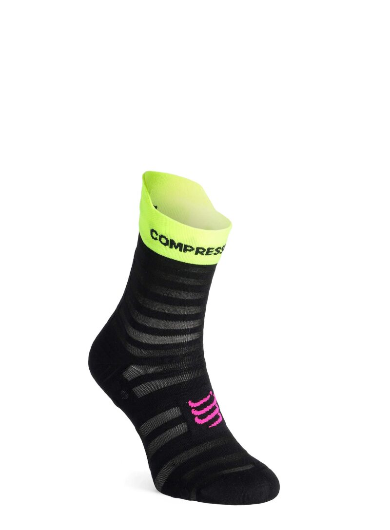 Șosete alergare Compressport Pro Racing v4.0 UL Run High - black/safe yellow/neo pink preţ