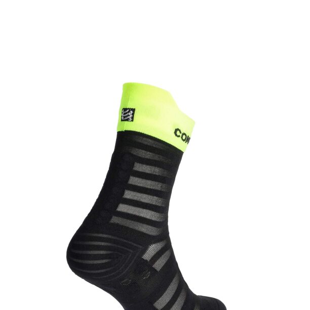 Preţ Șosete alergare Compressport Pro Racing v4.0 UL Run High - black/safe yellow/neo pink