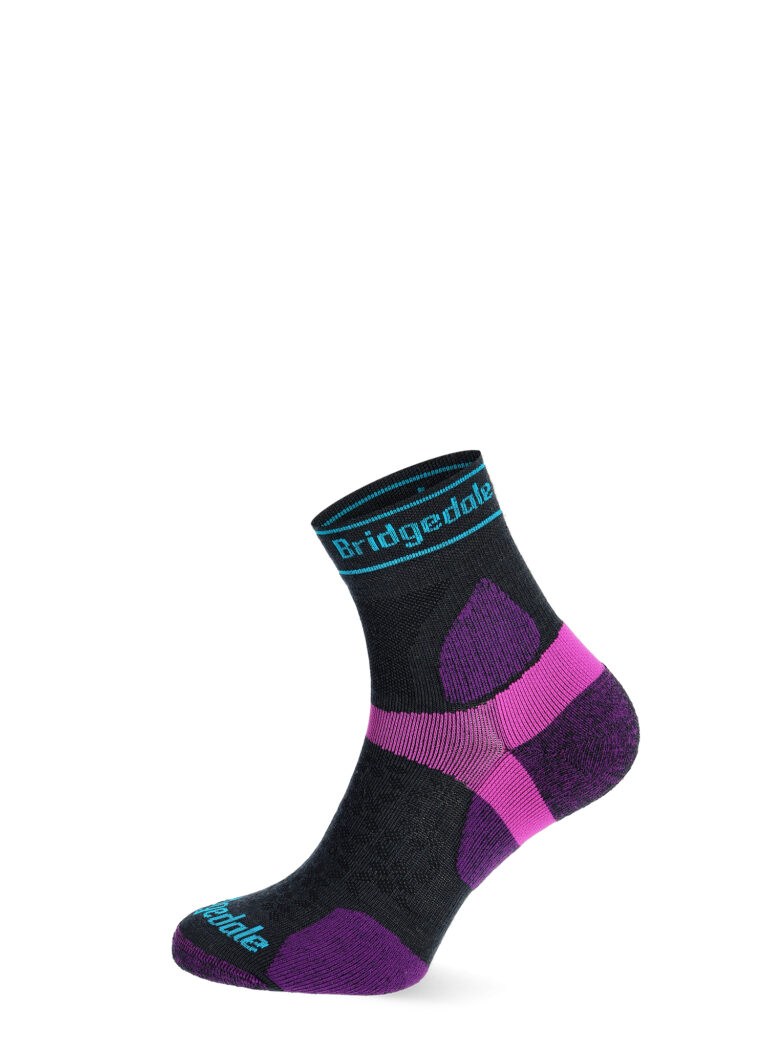 Cumpăra Sosete alergare femei Bridgedale Ultralight T2 Merino Sport 3/4 Crew - charcoal/purple