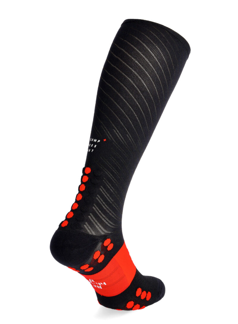 Sosete compresive Compressport Full Socks Recovery - black preţ