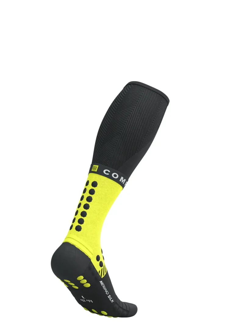 Original Sosete de alergare Compressport Full Socks Winter Run - black/safe yellow