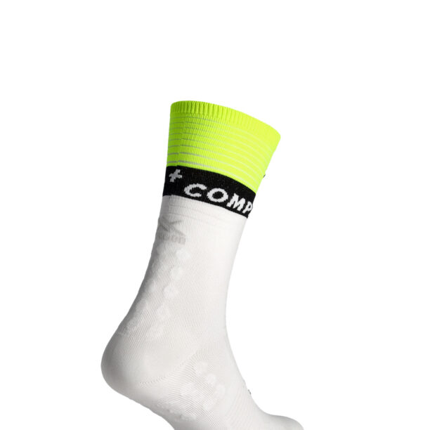 Original Sosete de alergare Compressport Mid Compression Socks V2.0 - white/yellow/neo pink