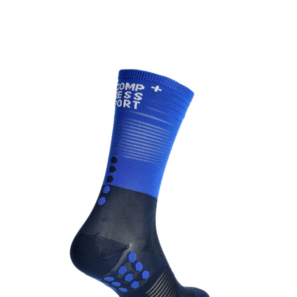 Sosete de alergare Compressport Mid Compression Socks - blue lolite preţ