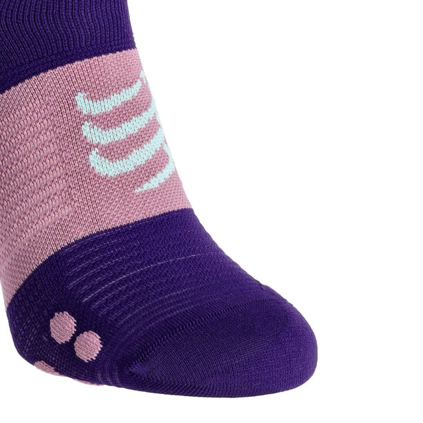 Preţ Sosete de alergare Compressport Pro Racing Socks v4.0 Trail - purple/grape