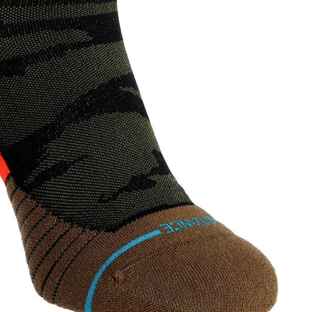 Preţ Sosete de alergare Stance Primal Light Crew - olive