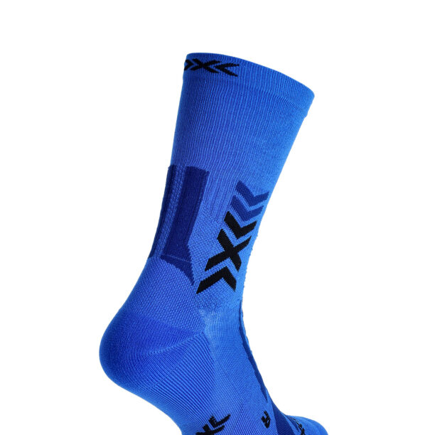 Sosete drumetie X-Socks Hike Discover Crew - twyce blue/blue preţ