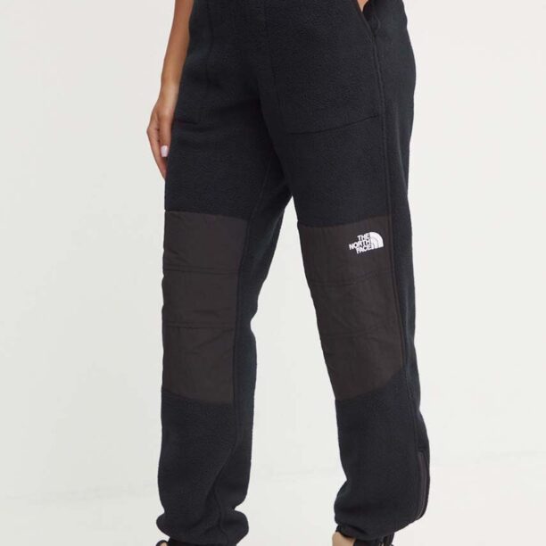 The North Face pantaloni de trening Retro Denali Pant culoarea negru