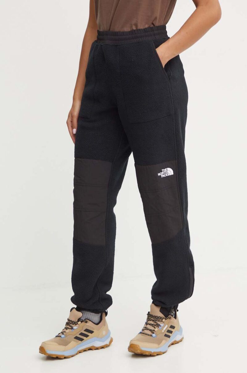 The North Face pantaloni de trening Retro Denali Pant culoarea negru