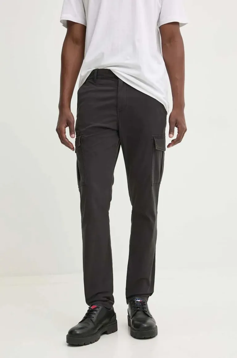 Tommy Jeans pantaloni barbati