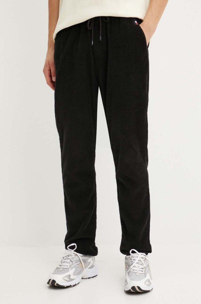 Tommy Jeans pantaloni de catifea cord culoarea negru