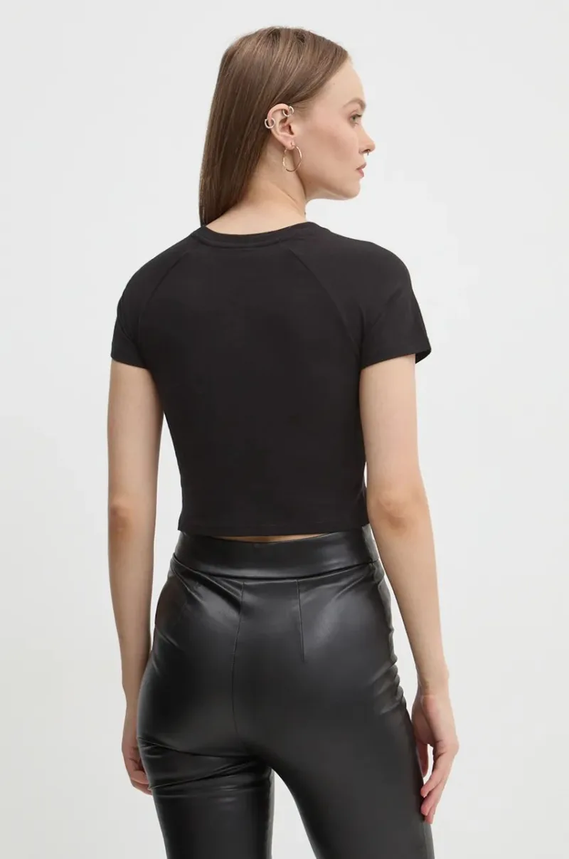 culoarea negru