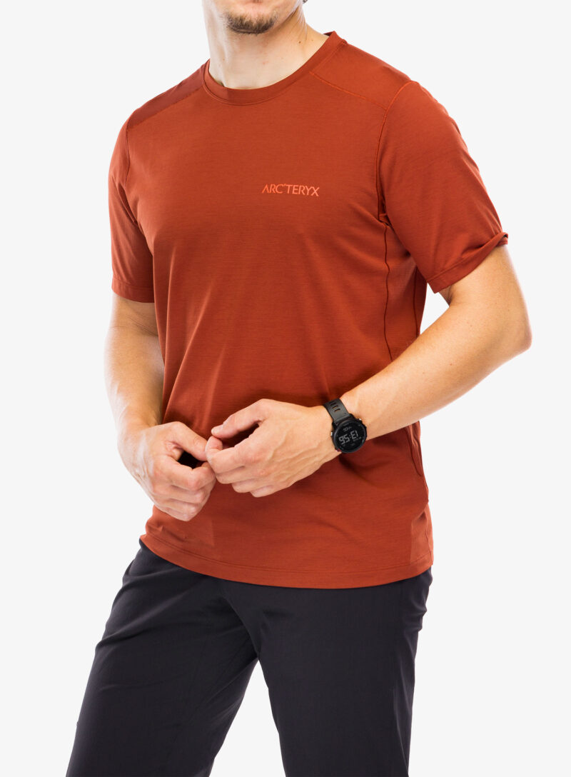 Cumpăra Tricou alergare Arcteryx Cormac ArcBird Logo SS - sequoia heather/solaris