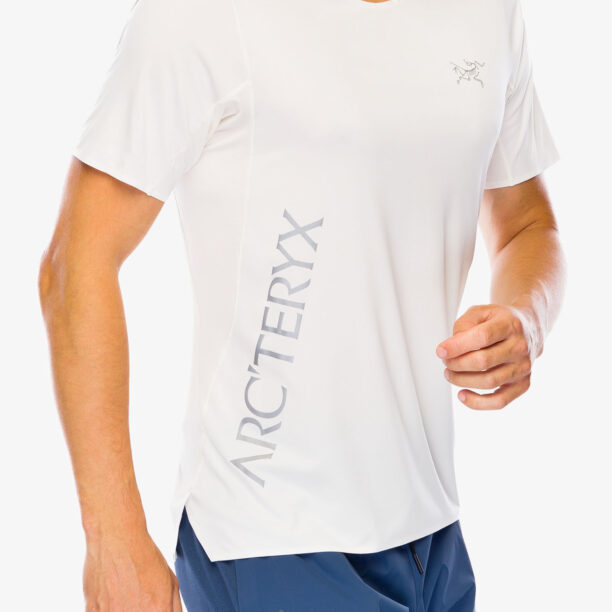 Cumpăra Tricou alergare Arcteryx Norvan Downword Logo Shirt SS - arctic silk