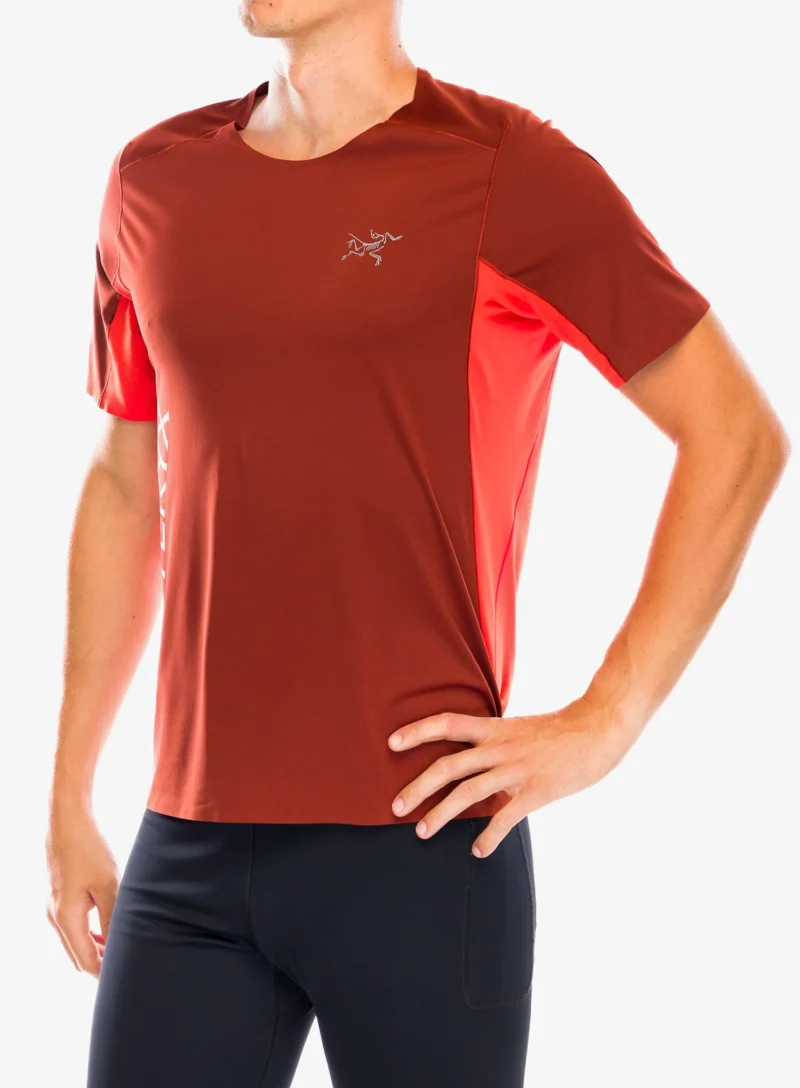 Cumpăra Tricou alergare Arcteryx Norvan Downword Logo Shirt SS - sequoia/solaris