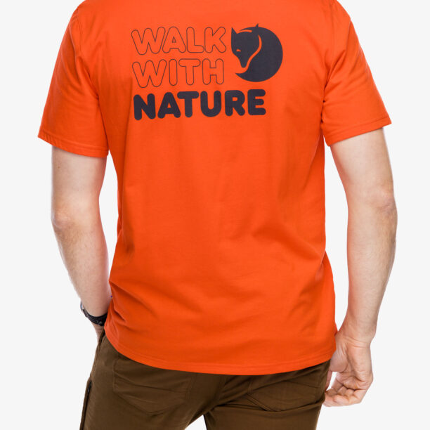 Tricou cu imprimeu Fjallraven Walk With Nature T-shirt - flame orange preţ