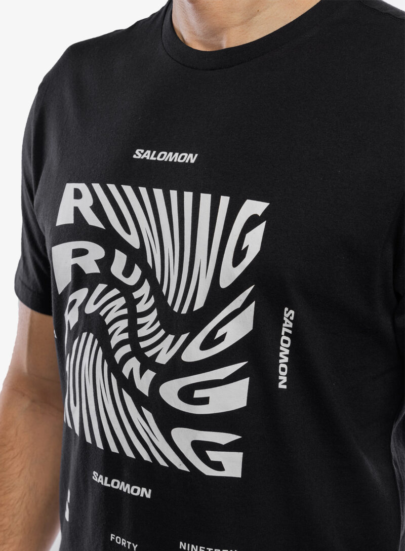 Preţ Tricou cu imprimeu Salomon Running Graphic S/S  - deep black