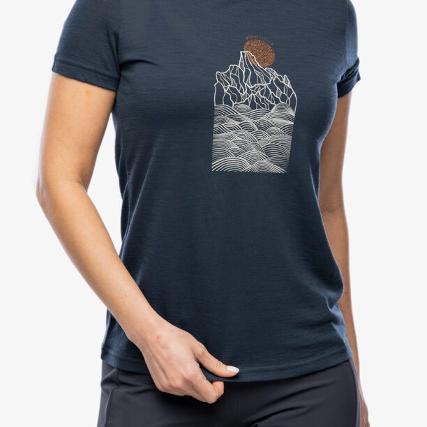 Tricou cu lana merinos femei Super.natural Preikestolen Cliffs Tee - blueberry/feather grey/copper