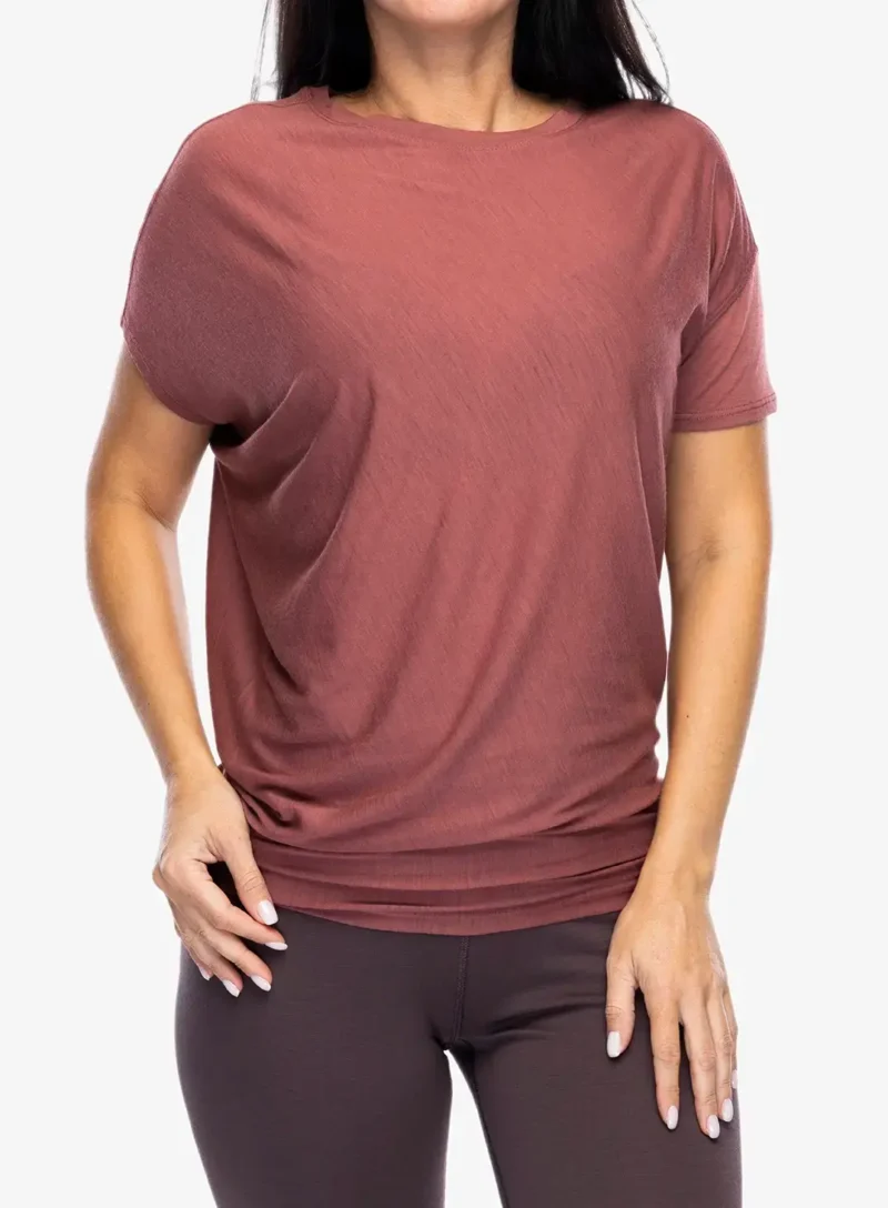 Tricou cu lana merinos femei Super.natural Yoga Loose Tee - roan rouge