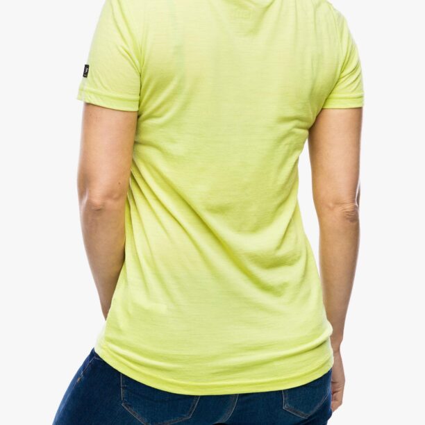 Tricou femei Super.natural Fingers Matter Tee - wild lime/deep blue preţ