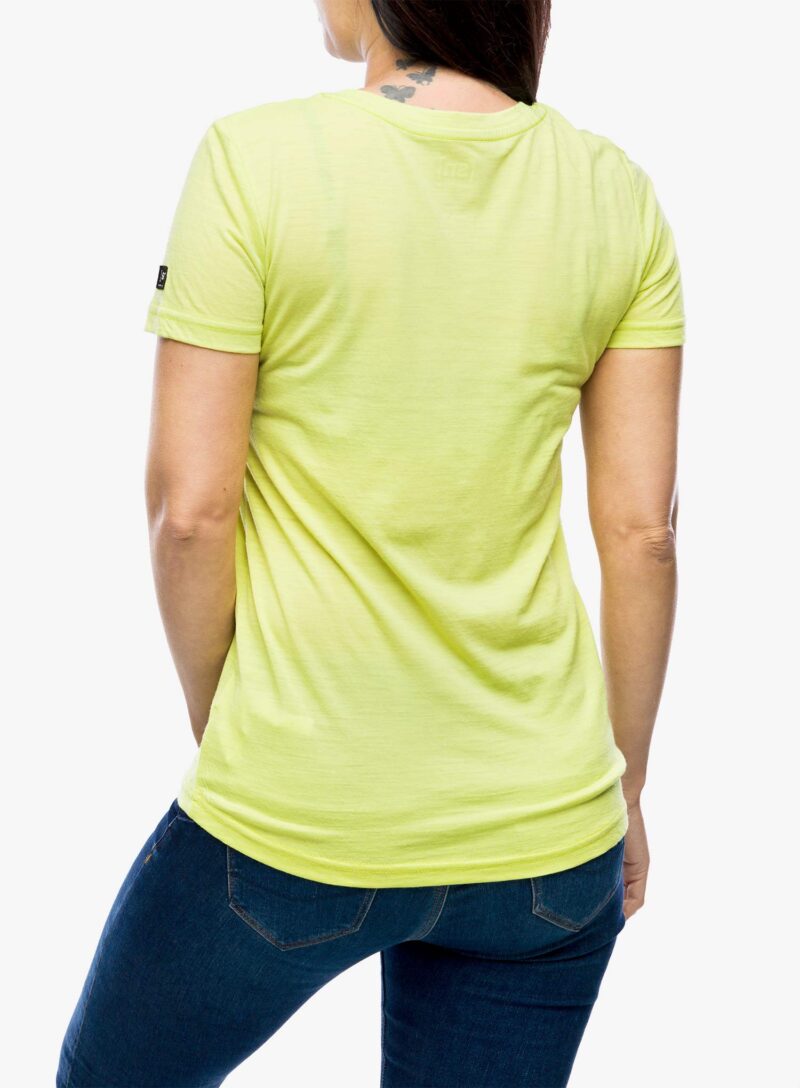 Tricou femei Super.natural Fingers Matter Tee - wild lime/deep blue preţ