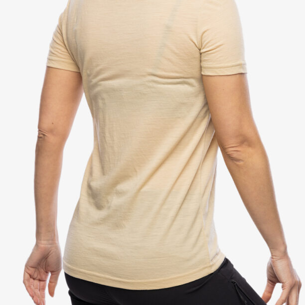 Tricou femei Super.natural Preikestolen Cliffs Tee - semolina/canteen/copper preţ