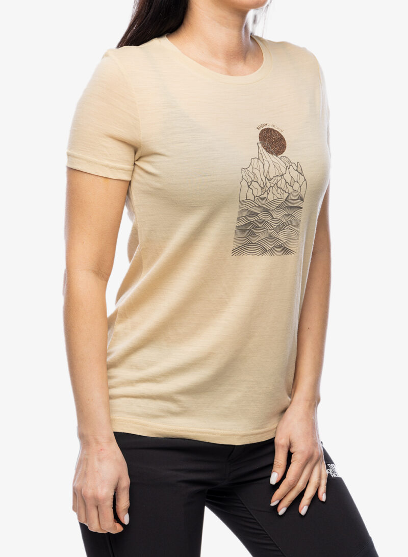 Cumpăra Tricou femei Super.natural Preikestolen Cliffs Tee - semolina/canteen/copper