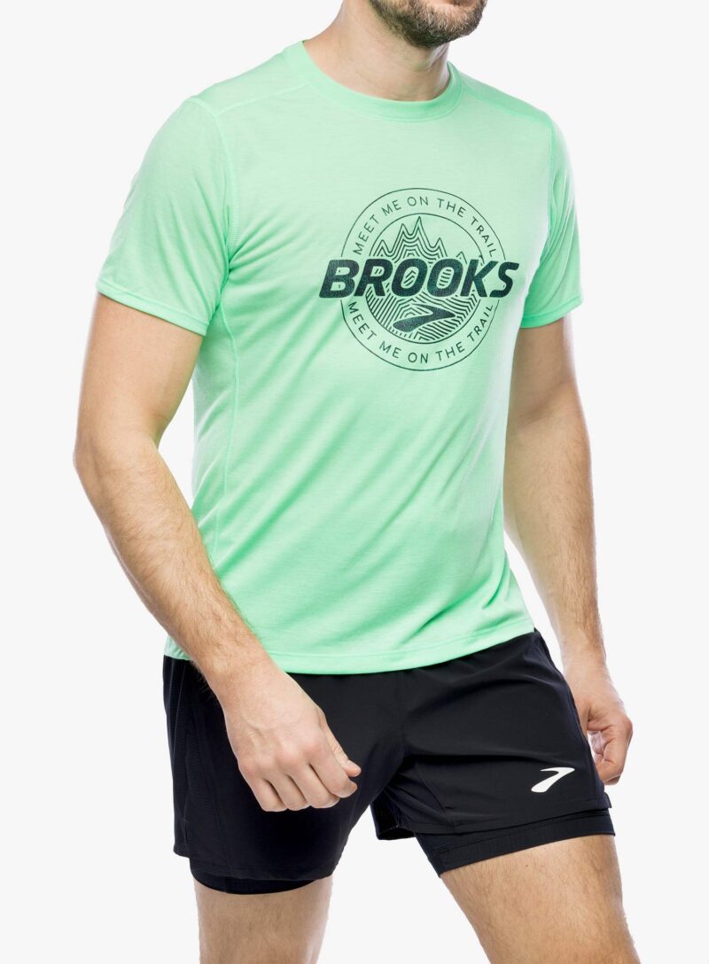 Cumpăra Tricou uscare rapida Brooks Distance Short Sleeve 3.0 - hyper green/brooks