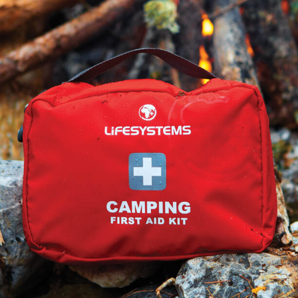 Preţ Trusa de prim ajutor Lifesystems Camping First Kit Aid