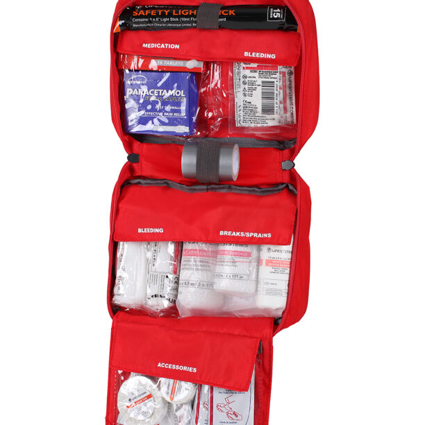 Trusa de prim ajutor Lifesystems Mountain First Aid Kit preţ