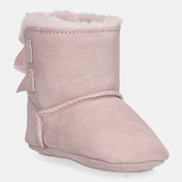 UGG pantofi din piele intoarsa pentru bebe BABY BAILEY BOW culoarea roz