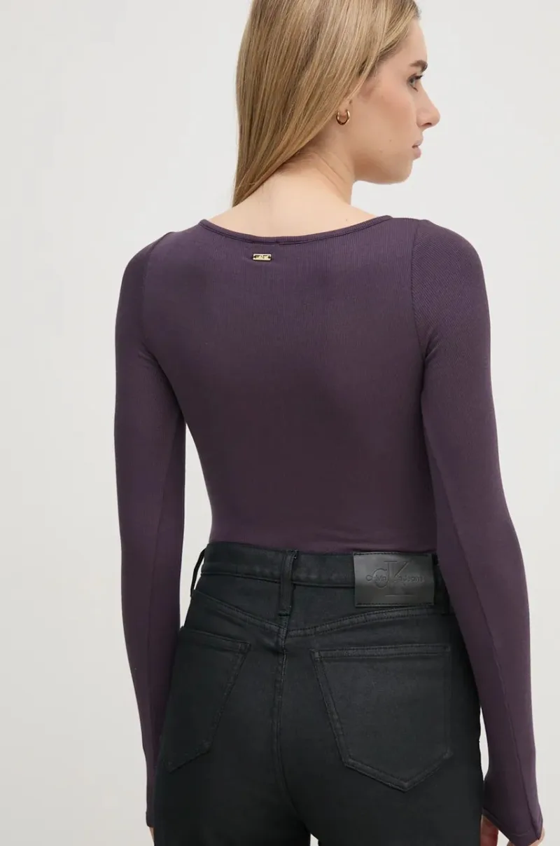 culoarea violet