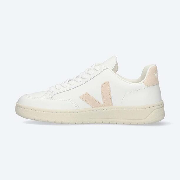 Veja sneakers din piele Leather V-12 culoarea alb XD0202335A preţ