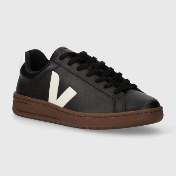 Veja sneakers din piele Urca culoarea negru