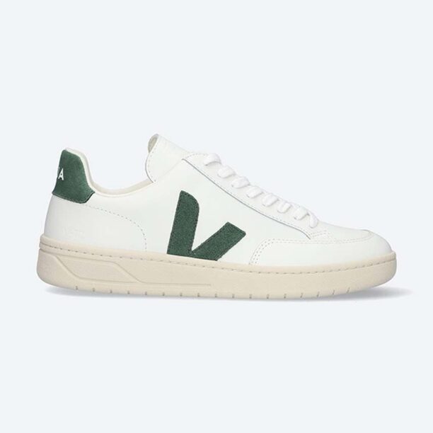 Veja sneakers din piele V-12 culoarea: alb XD022336