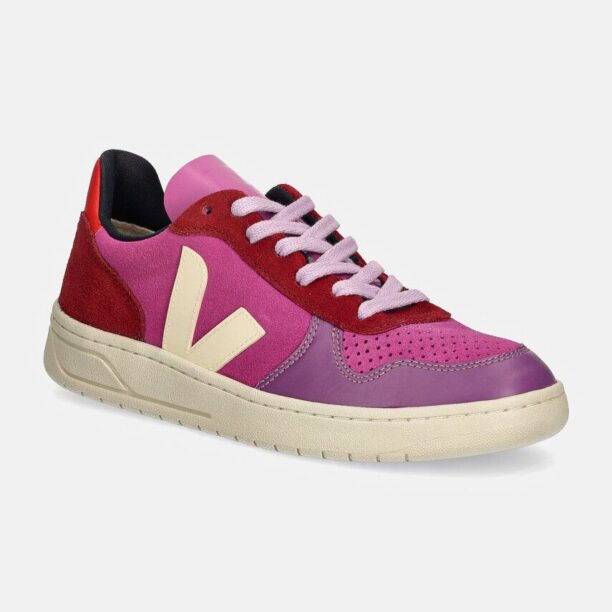 Veja sneakers din piele intoarsă V-10 culoarea roz