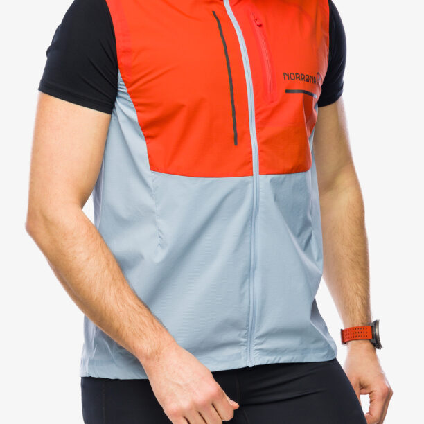 Preţ Vestă Norrona Senja Aero90 Vest - arednalin/blue fog