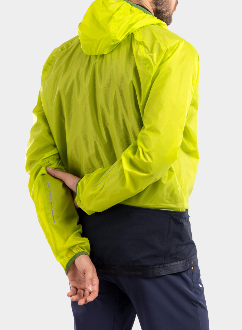 Cumpăra Vestă barbati BlackYak Tulim Convertible Vest - lime punch