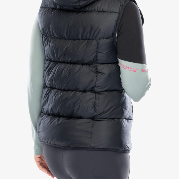 Vesta femei Columbia Pike Lake II Insulated Vest - black preţ