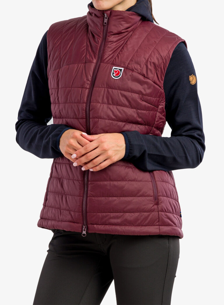 Vesta femei Fjallraven Expedition X-Lätt Vest - port