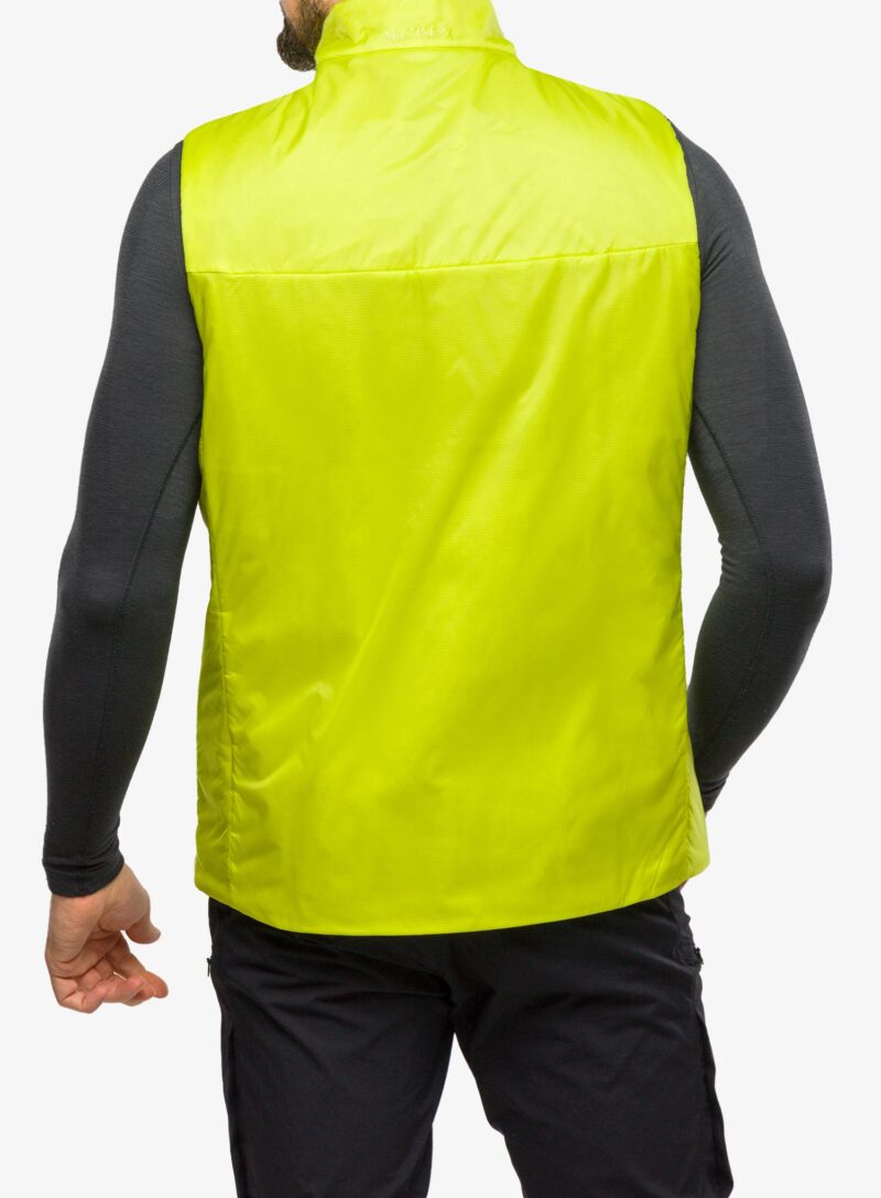 Vesta încălzită Arcteryx Nuclei Vest - dark sprint preţ