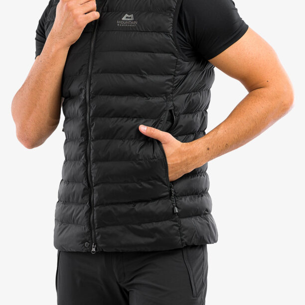 Cumpăra Vesta încălzită Mountain Equipment Superflux Vest - black