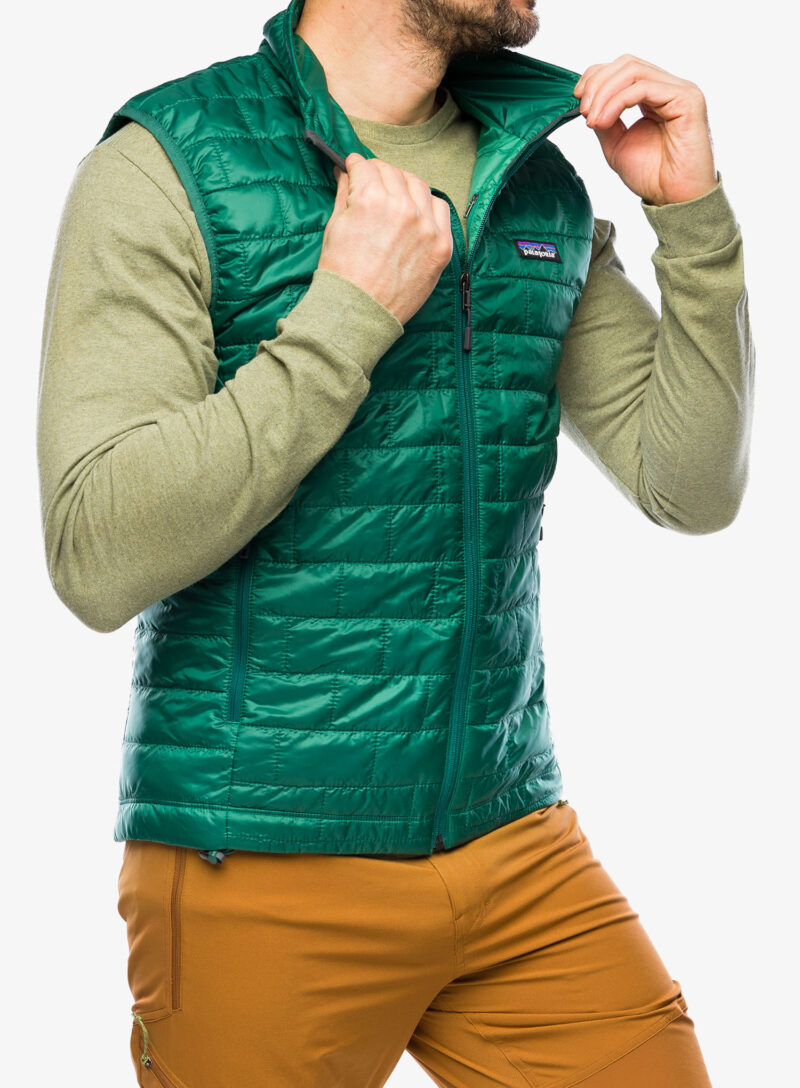 Cumpăra Vesta încălzită Patagonia Nano Puff Vest - conifer green