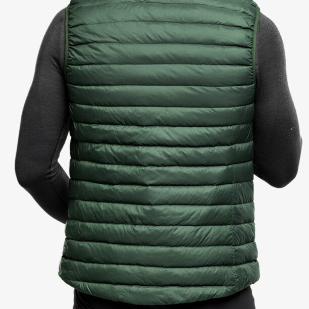 Vesta matlasata barbati Mountain Equipment Earthrise Vest - conifer preţ