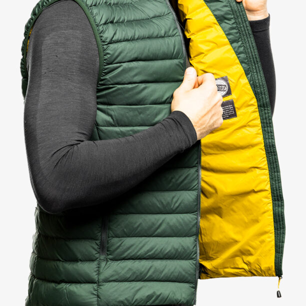 Cumpăra Vesta matlasata barbati Mountain Equipment Earthrise Vest - conifer