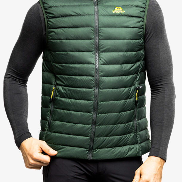 Preţ Vesta matlasata barbati Mountain Equipment Earthrise Vest - conifer