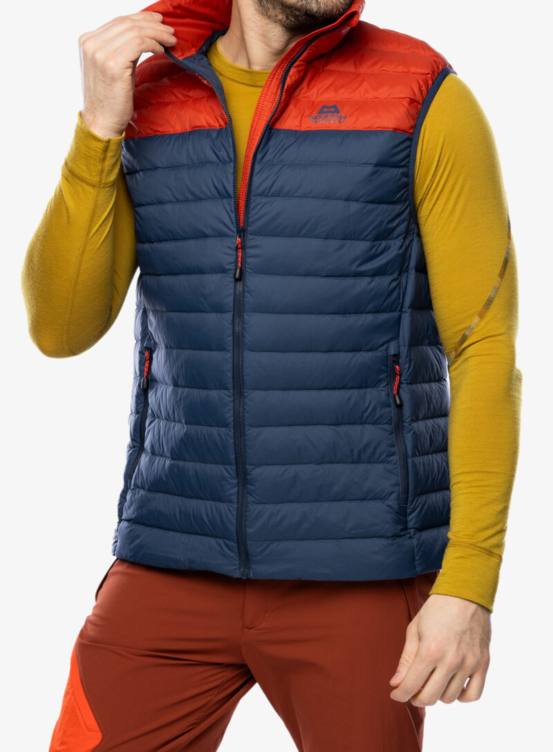 Cumpăra Vesta matlasata barbati Mountain Equipment Earthrise Vest - dusk/red rock