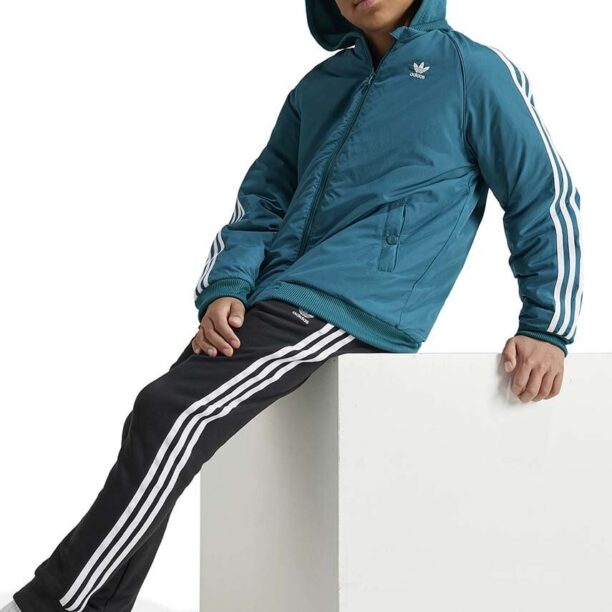 adidas Originals geaca bomber pentru copii BOMBERACKET culoarea verde