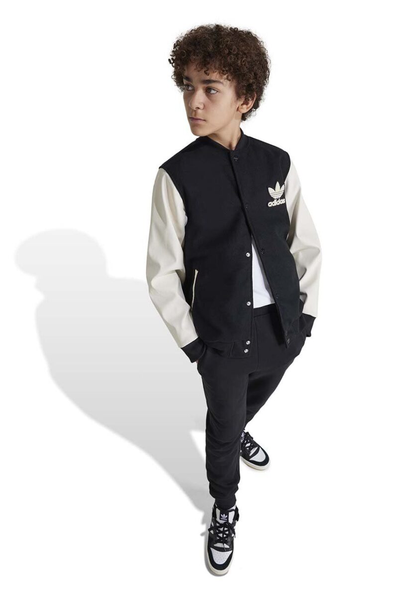 adidas Originals geaca bomber pentru copii VRCTACKET culoarea negru